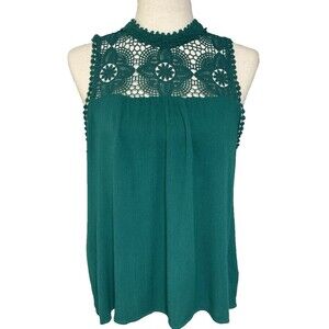 Taylor & Sage womens lace embellished Med top green summer sexy party cottage